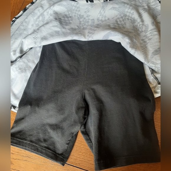 Vintage 90s Le Chateau 1 piece dress with biker shorts built-in bra - Picture 7 of 10